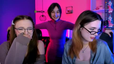 Little Liana  online show from 01-31-26, 09:02