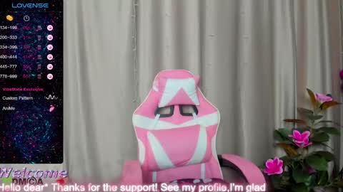 Snapshot of lianawow_ chatting on 05-13-26, 03:26 lianawow_ online show from 05-13-26, 03:26