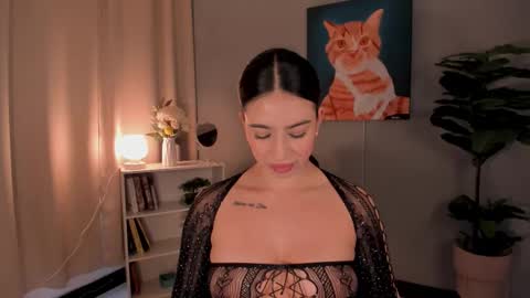 Lia online show from 10-20-25, 12:27