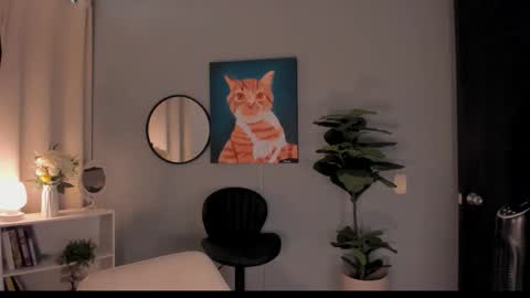 Lia online show from 11-24-25, 02:06