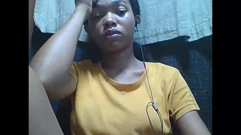 liaraisha online show from 02-28-26, 07:48