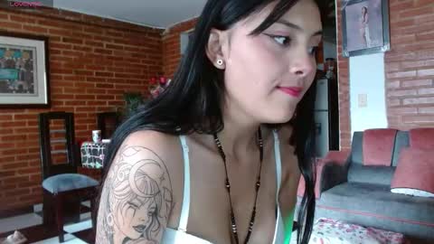 Liarouse04 online show from 02-07-26, 01:04