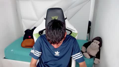 Snapshot of liarr_ chatting on 02-26-26, 08:41 LIAR online show from 02-26-26, 08:41