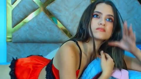 Snapshot of liaruso chatting on 12-05-24, 06:22 liaross online show from 12-05-24, 06:22