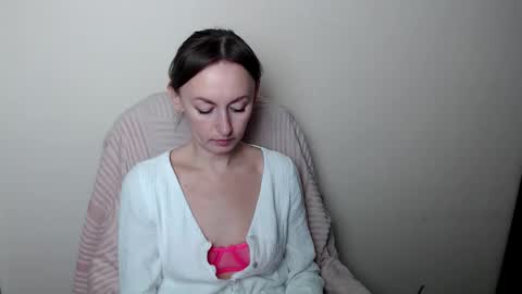 Lia online show from 02-27-26, 12:27