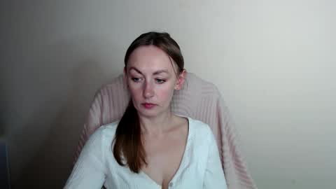 Lia online show from 05-16-26, 11:31