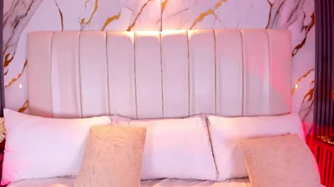  LIA TINK  online show from 03-27-26, 11:32