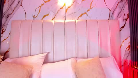  LIA TINK  online show from 03-28-26, 11:32