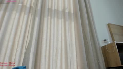 Lia online show from 01-31-25, 06:57