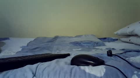 Snapshot of libraking01 chatting on 06-14-26, 02:24 libraking01 online show from 06-14-26, 02:24