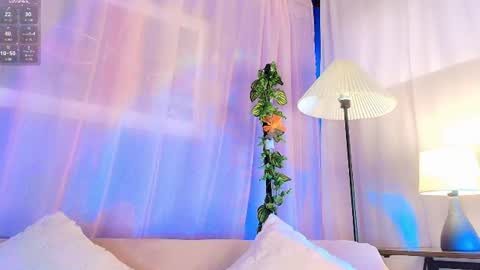 Snapshot of liccy_hall chatting on 07-27-26, 11:50 Valentina Hall online show from 07-27-26, 11:50