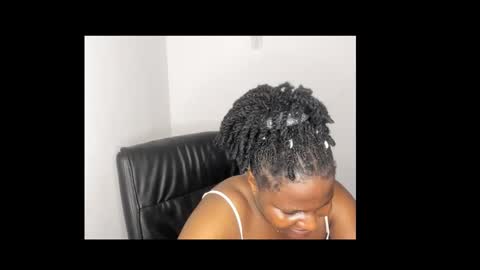 Snapshot of lick_pussyjuice chatting on 02-22-25, 07:34 kimani online show from 02-22-25, 07:34