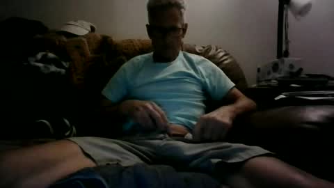 Snapshot of lickerboy721367 chatting on 03-26-26, 03:45 lickerboy721367 online show from 03-26-26, 03:45