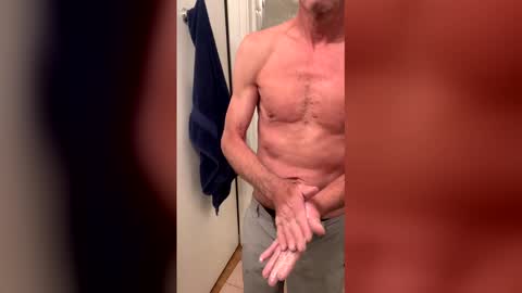 Snapshot of lickerboy721367 chatting on 05-25-26, 04:07 lickerboy721367 online show from 05-25-26, 04:07
