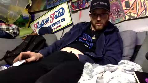 Snapshot of lickitb4istick chatting on 11-20-25, 01:44 IM A BAD DAWGY WOOF WOOF online show from 11-20-25, 01:44