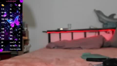 Sophie online show from 02-13-25, 02:20