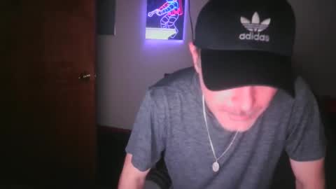 Snapshot of lieutenant85 chatting on 10-04-25, 02:09 LT85 online show from 10-04-25, 02:09