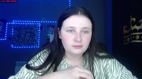 light_lunaa online show from 05-07-26, 03:06