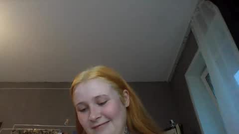 light_lunaa online show from 06-22-26, 03:09