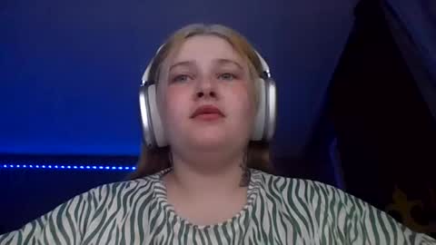 light_lunaa online show from 06-29-26, 03:34