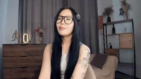 Snapshot of light_my_f1re chatting on 07-16-26, 08:31 Melissa online show from 07-16-26, 08:31