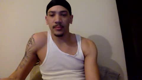 Snapshot of lightskinfreak317 chatting on 02-01-26, 01:26 CUM HAVE FUN HELP ME CUM online show from 02-01-26, 01:26