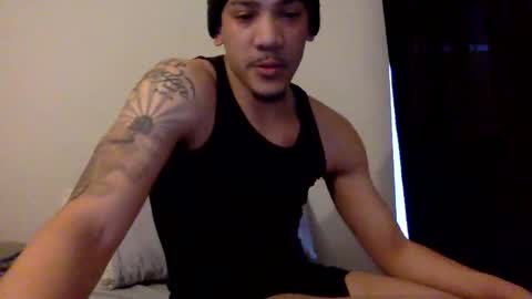 Snapshot of lightskinfreak317 chatting on 02-02-26, 01:21 CUM HAVE FUN HELP ME CUM online show from 02-02-26, 01:21