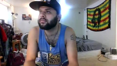 Snapshot of lightskinned666 chatting on 01-08-26, 06:43 lightskinned666 online show from 01-08-26, 06:43