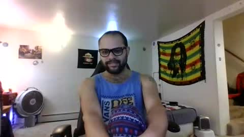 Snapshot of lightskinned666 chatting on 02-15-26, 12:29 lightskinned666 online show from 02-15-26, 12:29