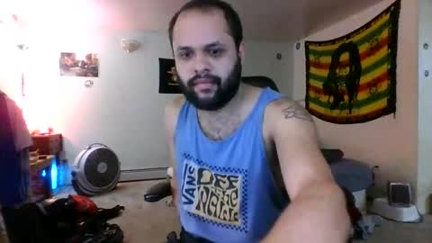 Snapshot of lightskinned666 chatting on 03-10-26, 06:24 lightskinned666 online show from 03-10-26, 06:24