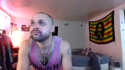 Snapshot of lightskinned666 chatting on 03-26-26, 04:01 lightskinned666 online show from 03-26-26, 04:01