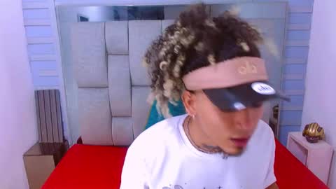 Lihan online show from 09-21-25, 04:36