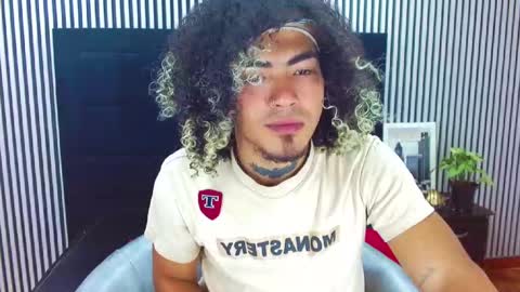 Lihan online show from 09-23-25, 03:26