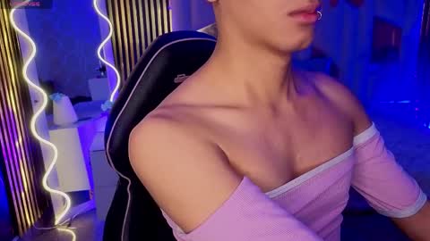 LIHIAN online show from 04-04-26, 11:29