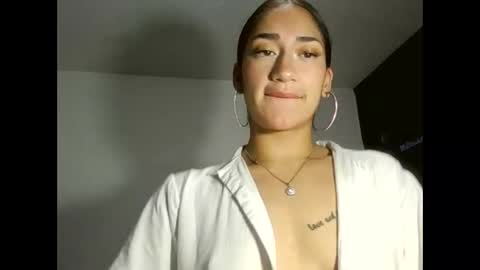 Snapshot of liia__strong chatting on 10-13-25, 12:16 LIIA online show from 10-13-25, 12:16