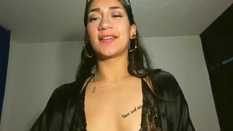 Snapshot of liia__strong chatting on 10-14-25, 12:50 LIIA online show from 10-14-25, 12:50