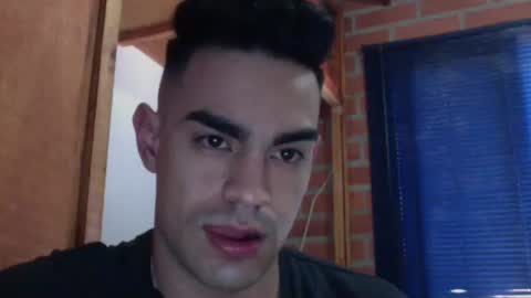 liiam online show from 12-21-25, 05:09