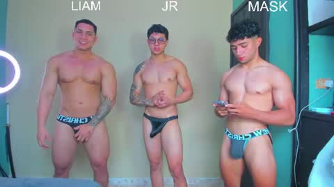 Snapshot of liiam_jesus chatting on 07-19-26, 07:50 liiam_jesus online show from 07-19-26, 07:50