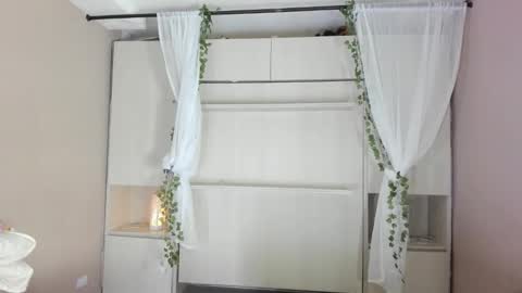         online show from 12-19-25, 11:39