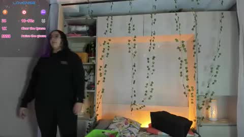         online show from 02-24-26, 11:41