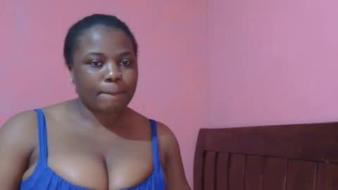 Snapshot of liilcutiee chatting on 09-19-25, 11:38 Lily online show from 09-19-25, 11:38