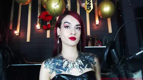 Liilith online show from 12-30-24, 11:04