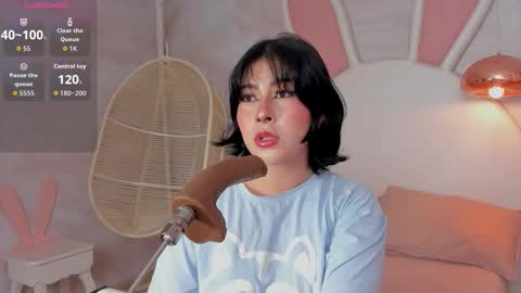 LIILY online show from 12-18-25, 07:47