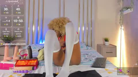 Snapshot of liincostelloo chatting on 02-14-25, 08:48 liincostelloo online show from 02-14-25, 08:48
