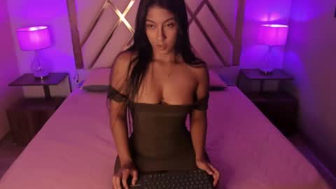 LiizJones online show from 05-16-26, 06:17