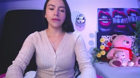 Snapshot of lika_little3 chatting on 06-10-26, 12:22 Liika online show from 06-10-26, 12:22