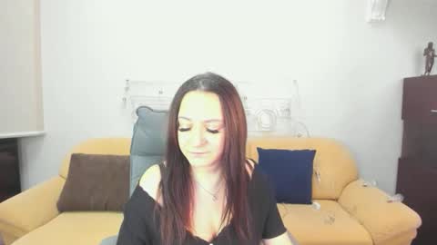 Snapshot of likaa_likaa chatting on 12-19-25, 10:00 Lika online show from 12-19-25, 10:00