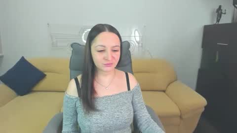Snapshot of likaa_likaa chatting on 01-15-26, 10:20 Lika online show from 01-15-26, 10:20