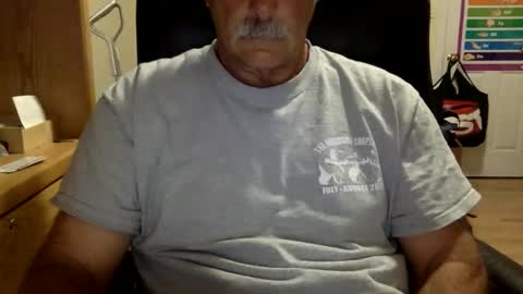 Snapshot of likefhot chatting on 04-20-26, 01:25 likefhot online show from 04-20-26, 01:25