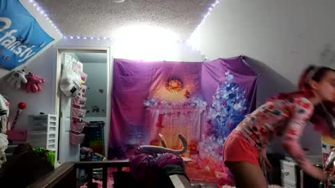 LikeMyAshe online show from 12-18-24, 03:15